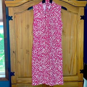 JMcLaughlin Pink Catalina cloth stretch, belted wrap dress, size small.